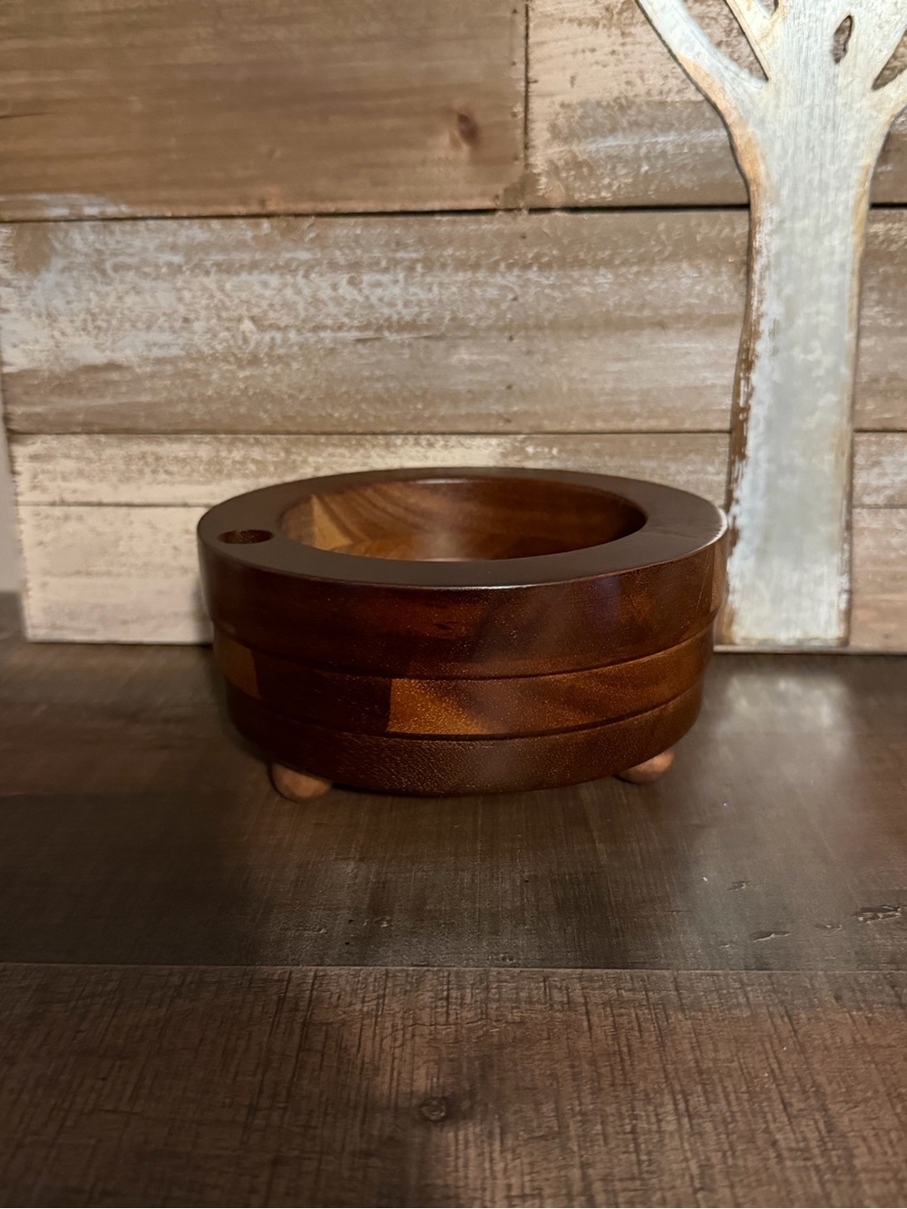 Round Wooden Cup Holder Bowl with Sharpie Slot